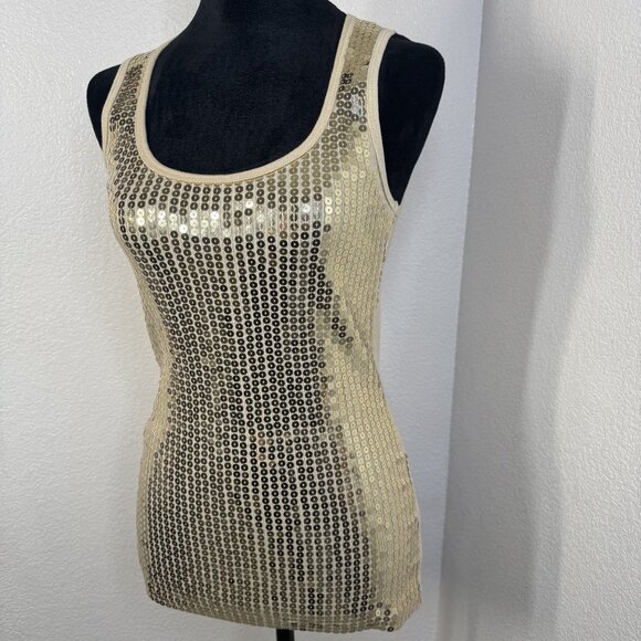 Sequined Beige Ribbed Tank Top With Scoop Neck & Stretchy Fit - Picture 7 of 8